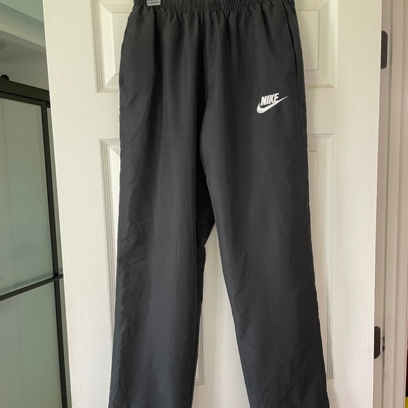 Nike Windbreaker Track Pants - Size M - Picture 1 of 2